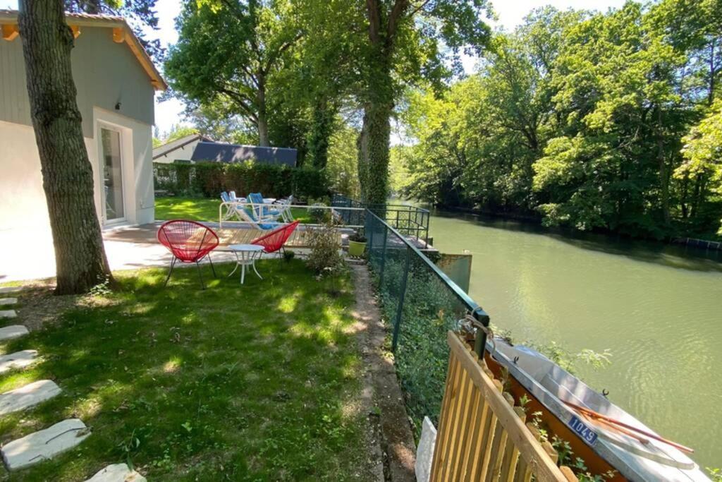 Loire Nature, Proche De La Ville Orleans Exterior photo